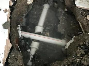 房山阳台漏水维修公司为您分享楼上楼下漏水怎么处理